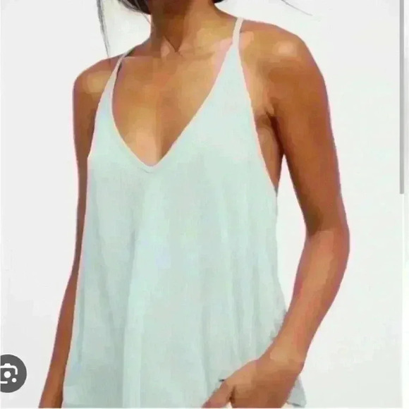 NWOT- Free People Intimately Flowy Slinky Slinky Tank in Minty Blue Size Small - Picture 1 of 2